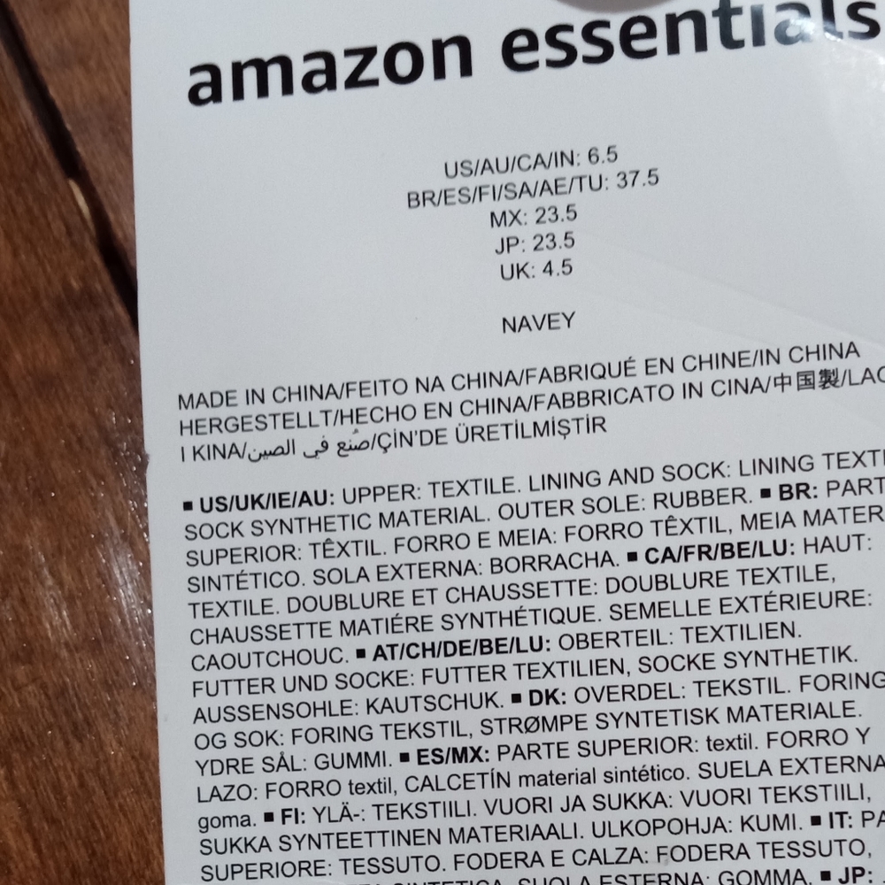 NWT Amazon Essentials Two Strap Slides - Picture 9 of 11